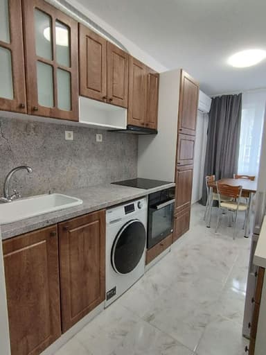 Аренда 2-комнатной квартиры в центре Варны за 600 EUR