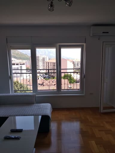 Аренда квартиры в Будве, 71м2, 900€/мес