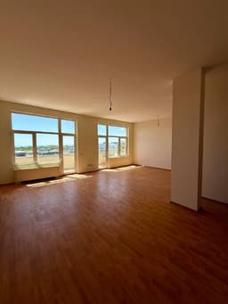 Панорамная квартира в Константине и Елене за 231999 EUR с прекрасным видом на море