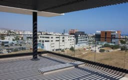 Срочная продажа 3-сп. апартаментов с крышей в Лимассоле за 658,000 НДС