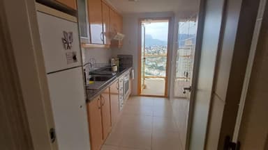 Аренда квартиры в Кальпе за 1250€/месяц с террасой и гаражом