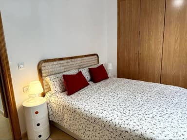 Аренда квартиры в Валенсии: 2 спальни, 1490 EUR