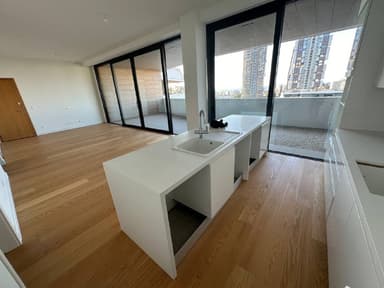 Продается 3-х спальная квартира с видом на море в Лимассоле за €992,500