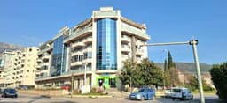 Коммерческое помещение в Будве за 1200 EUR в месяц с собственным входом